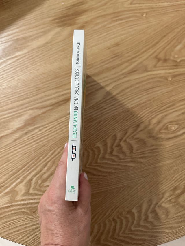 Trabajando en una casa de locos: Historias de u...