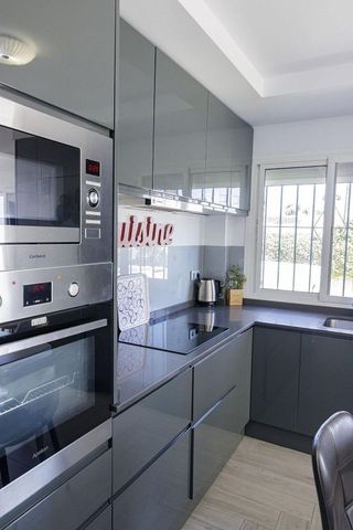 Piso en venta en Puerto Marina en Benalmádena