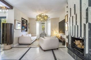 Piso en venta en Los Naranjos - Las Brisas en Marbella