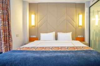 Piso en venta en Los Naranjos - Las Brisas en Marbella