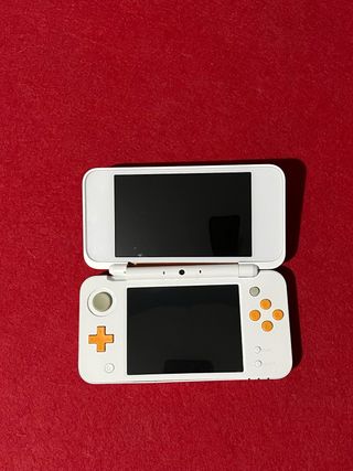Nintendo NEW 2DS XL