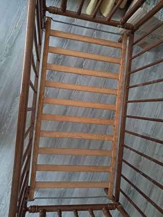 Cuna Vintage Jané + ropita bebé