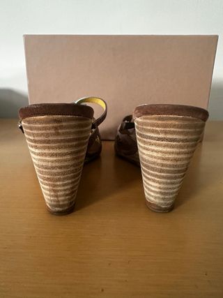 Zapatos cuña Looky Talla 39