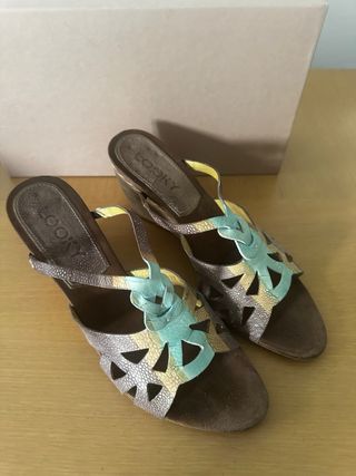 Zapatos cuña Looky Talla 39