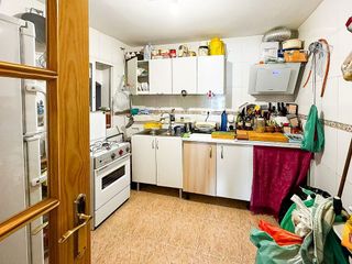 Casa adosada en venta en Iznalloz