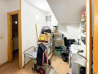 Casa adosada en venta en Iznalloz