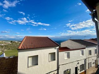 Casa pareada en venta en Torreperogil