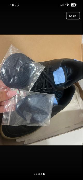 Scarpe Nike Air Force 1 nere e bianche