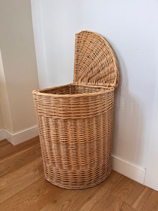 Cesto Rinconera Mimbre con Tapa