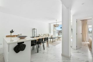 Piso en venta en Los Naranjos - Las Brisas en Marbella