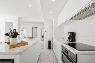 Piso en venta en Los Naranjos - Las Brisas en Marbella