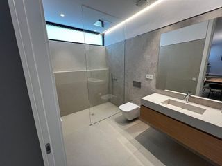 Piso en venta en Los Olivos en Huesca