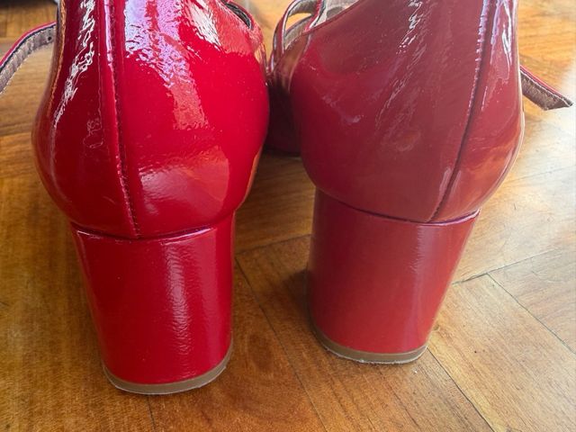 MIMAO Merceditas Piel Rojas Talla 38