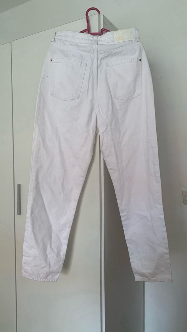 Jeans Blancos Slim Fit / Cigarrillo