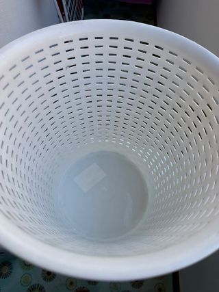 Cubo de basura blanco 18L