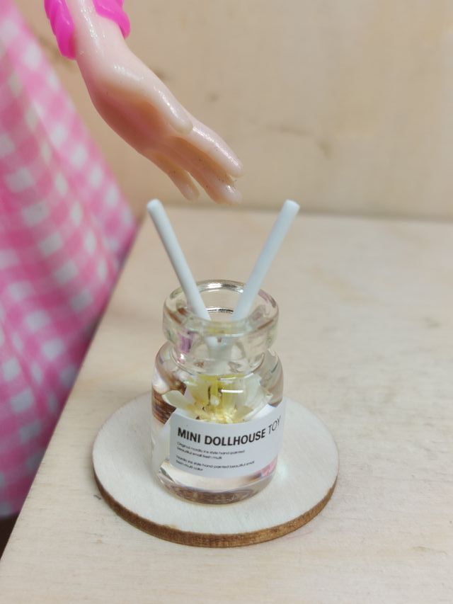 Ambientador Miniatura Casa Muñecas Barbie