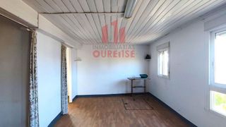 Chalet en venta en Barrocanes en Ourense