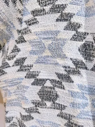 Cárdigan H&M estampado geométrico