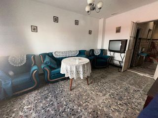 Casa adosada en venta en Marchena