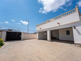 Casa en venta en La Siesta - El Salado - Torreta en Torrevieja