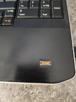 Portátil Dell Latitude E5520