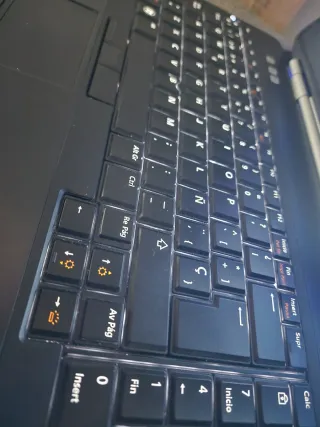 Portátil Dell Latitude E5520