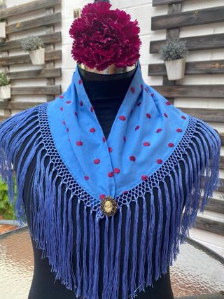 Mantoncillo flamenca niña azul con rojo