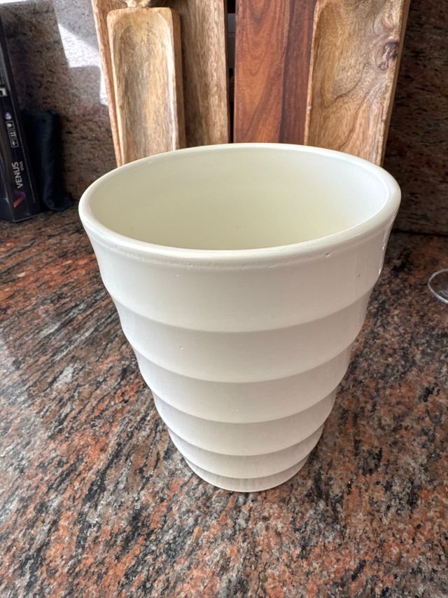 Tiesto blanco de cerámica