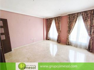 Piso en venta en Cabra