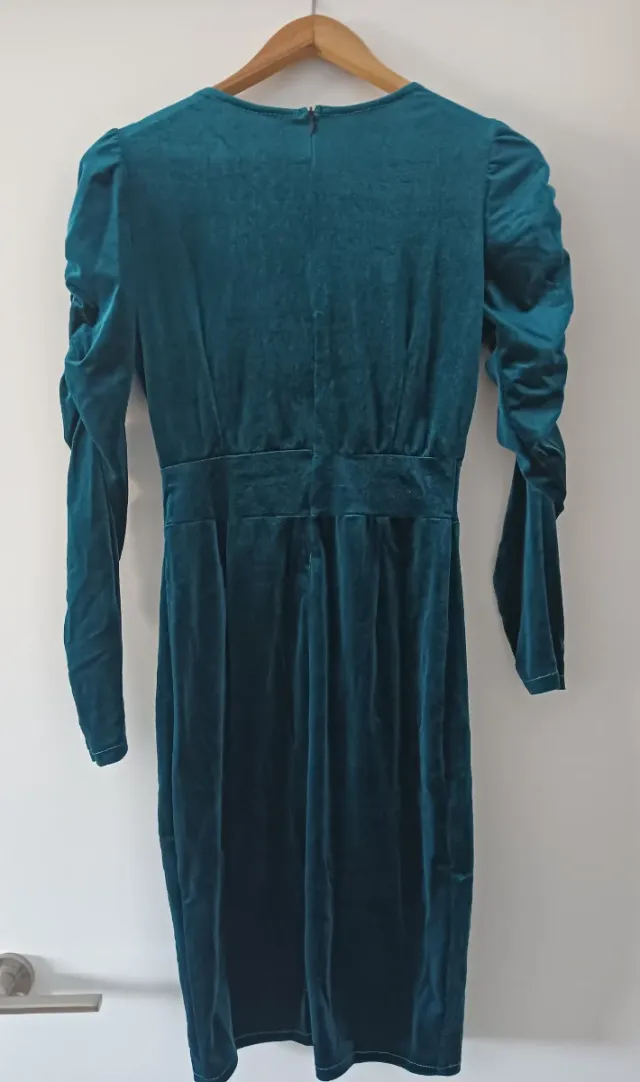 Elegante Vestido Midi Terciopelo