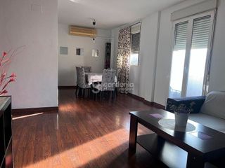 Piso en venta en Coria del Río