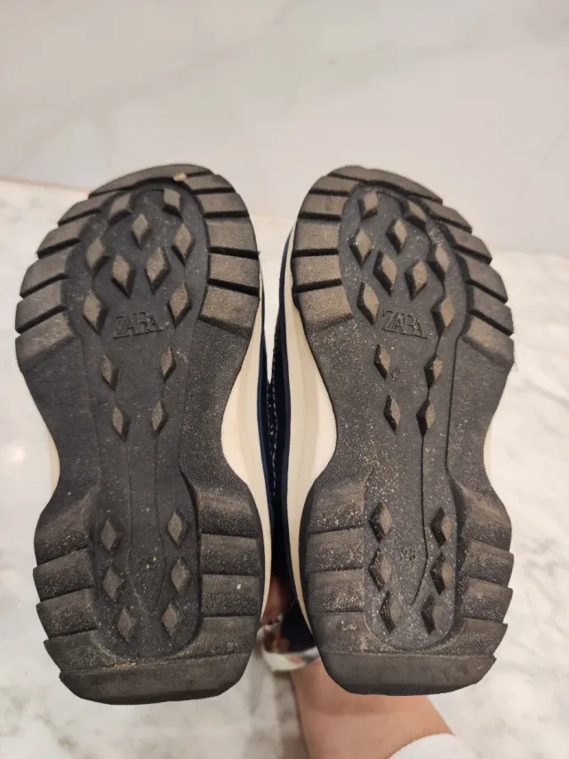 Botas Mickey Zara Talla 25