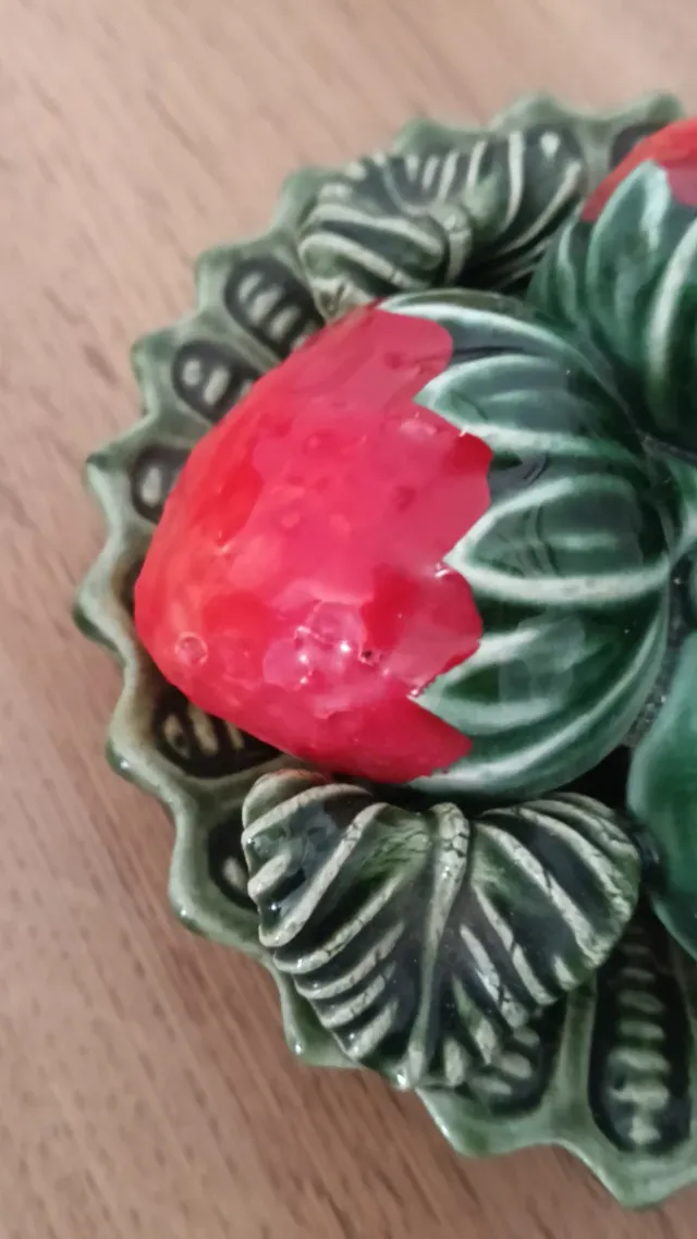 Pieza Fresas Álvaro José Caldas da Rainha