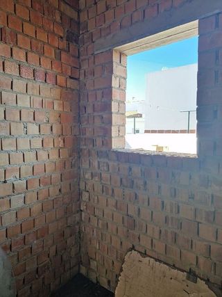 Casa adosada en venta en Moguer