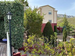 Chalet en venta en Cocentaina