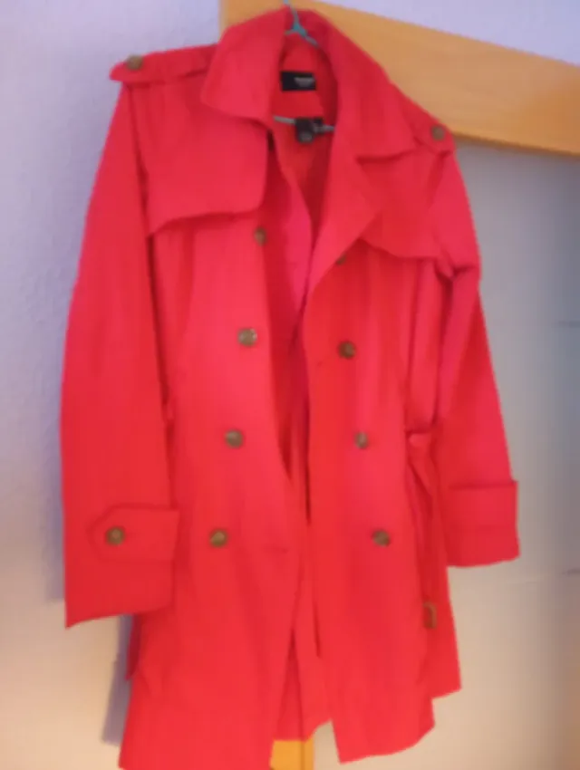 Gabardina Mango Roja Talla S