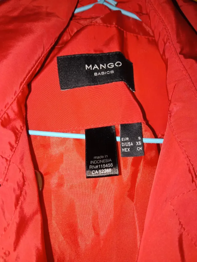 Gabardina Mango Roja Talla S