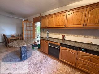 Chalet en venta en Vallirana