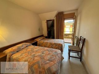 Chalet en venta en Vallirana