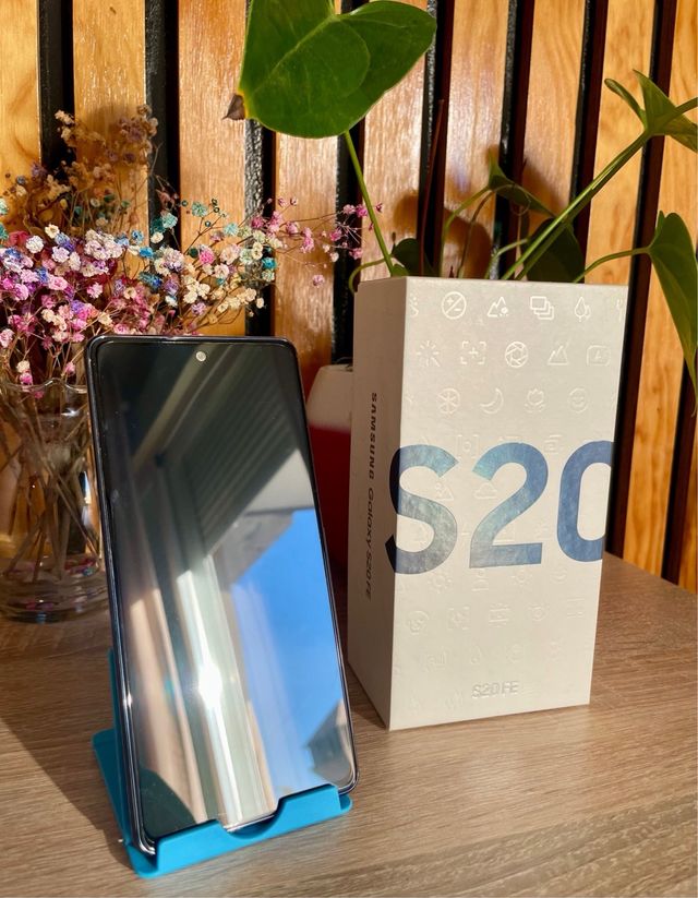 Samsung S20 FE 128GB Impecable