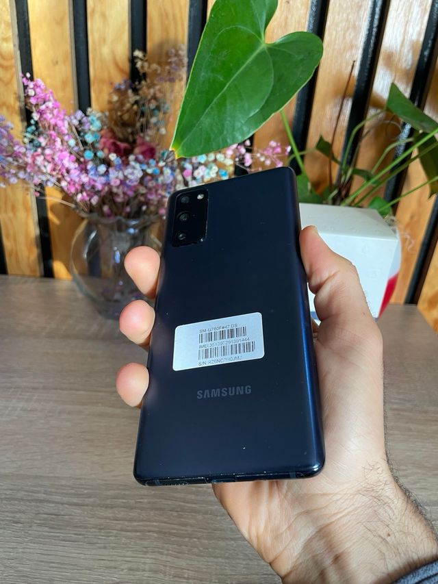 Samsung S20 FE 128GB Impecable