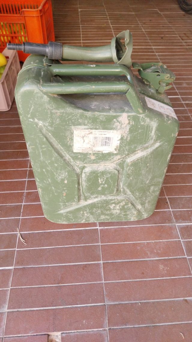 Tanica gasolio vintage
