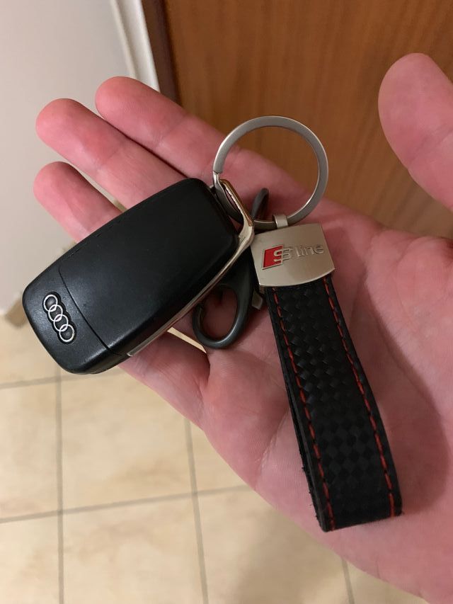 Portachiavi AUDI Sline in pelle 2025