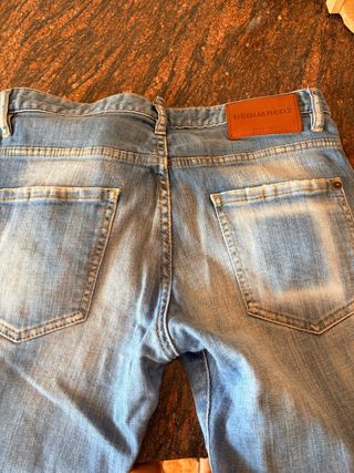 Pantalones vaqueros DSQUARED2