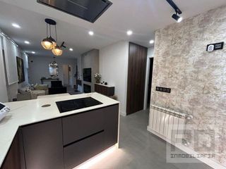 Piso en venta en Navas del Marqués (Las)