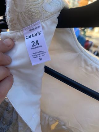 Vestido de fiesta para niña beige y dorado