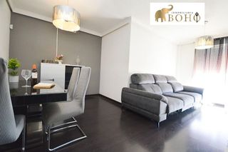 Piso en venta en Piedras Redondas – Torrecárdenas en Almería