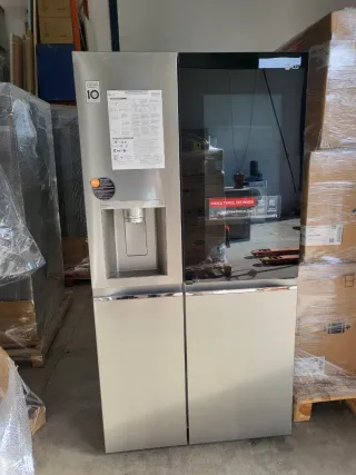 Nevera LG Door-in-Door Americana