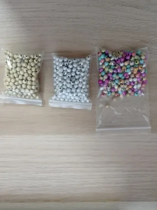 Lote cuentas doradas y multicolor