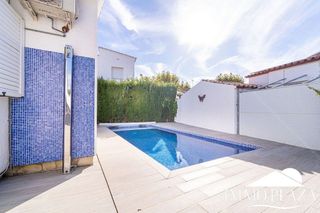 Chalet en venta en Empuriabrava en Castelló d´Empúries